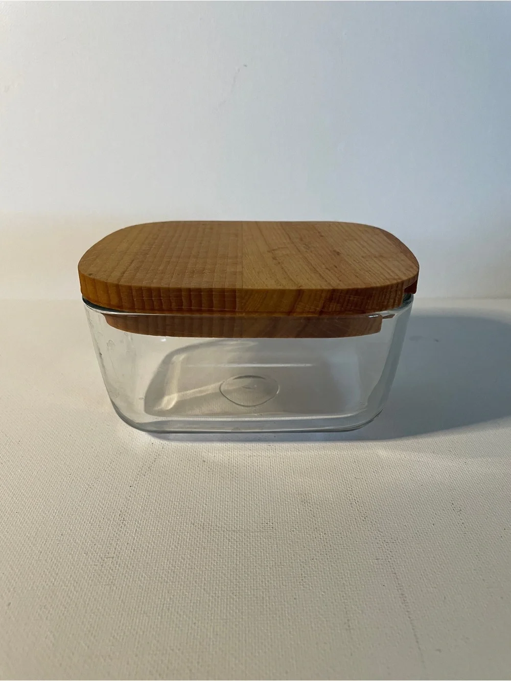 Glass Food Storage Container with Wood Grain Lid